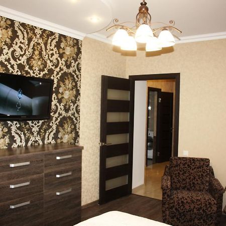 Apartments In The City Center Poltava Ngoại thất bức ảnh