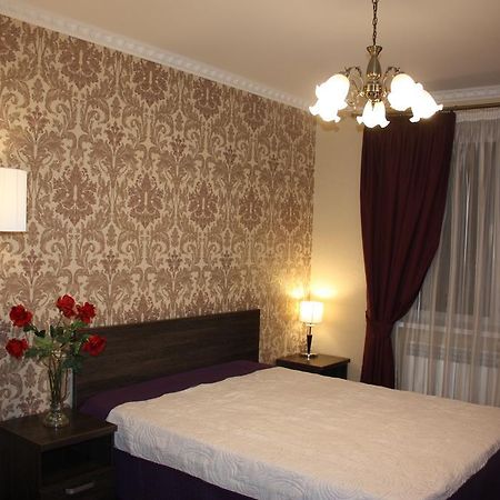 Apartments In The City Center Poltava Ngoại thất bức ảnh