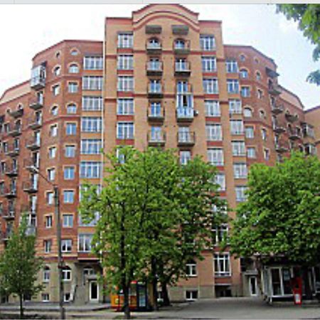 Apartments In The City Center Poltava Ngoại thất bức ảnh
