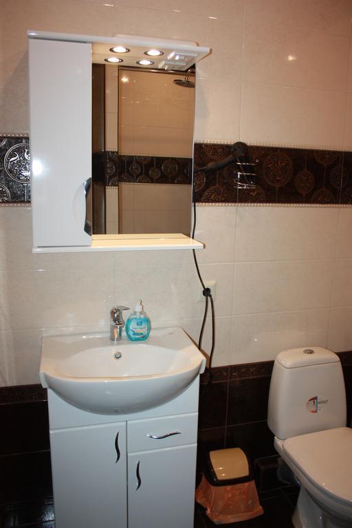 Apartments In The City Center Poltava Ngoại thất bức ảnh